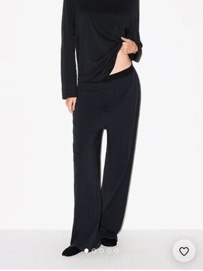 Skims Loose Boyfriend Pants